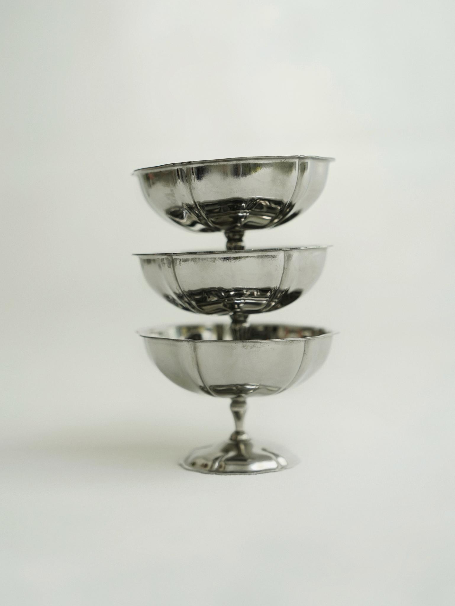 Vintage - Low Stainless steel Creamers