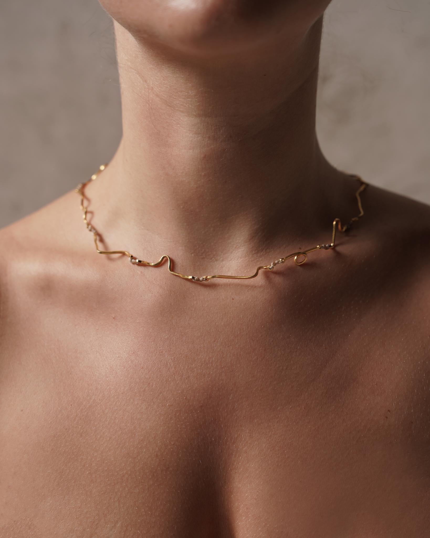 Molto jewelry Kael necklace